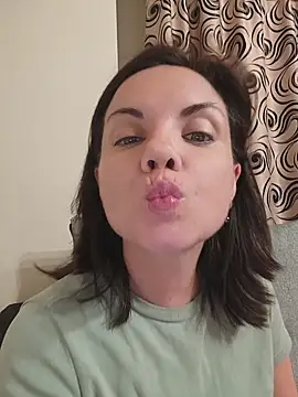 Diamond_Monna webcam