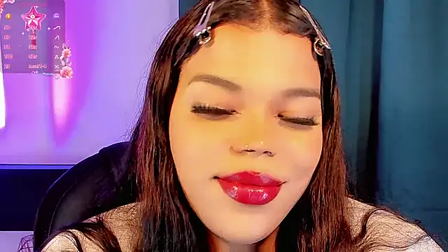 Keira_Fox31 webcam