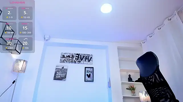 Ariana_rousee webcam