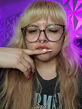 Satyn_doll webcam