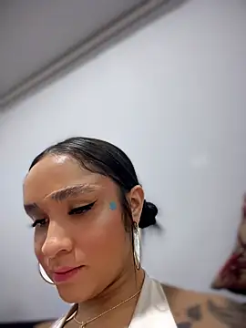 Isabella-Teen webcam