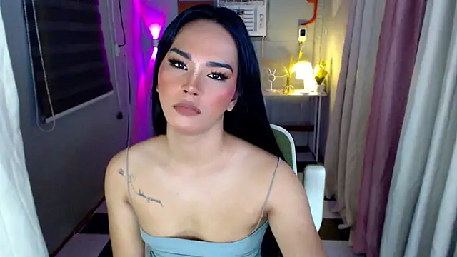 Emilda_Slut webcam