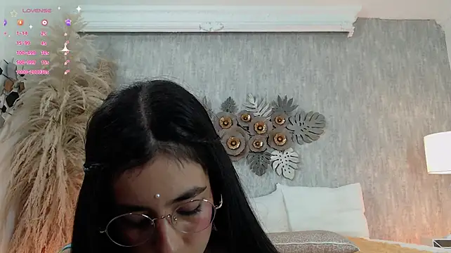 laraa_jeean webcam