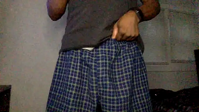 BigDaddyDy webcam