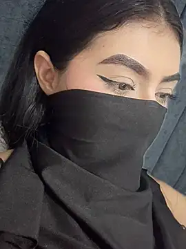 zharaaa18 webcam