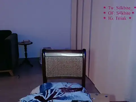 babyluna_8_8 webcam