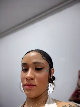 Isabella-Teen webcam