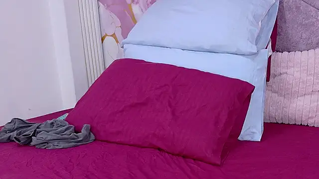 Shantal_233 webcam