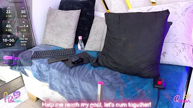 Luna_Naughty1 webcam
