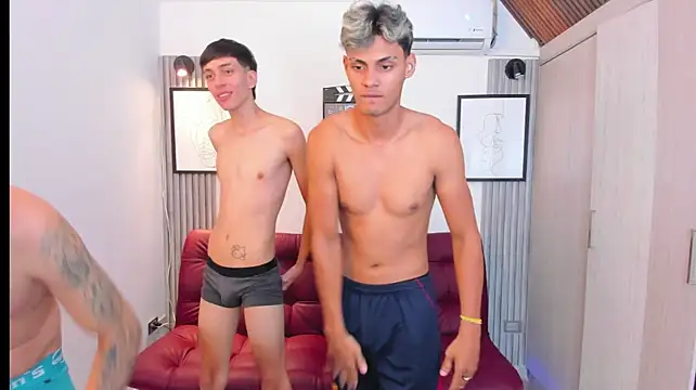 Seductive_BoysW webcam