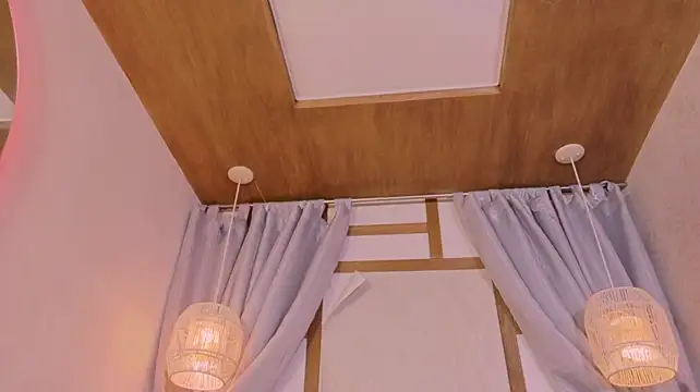 Suzannebloom webcam