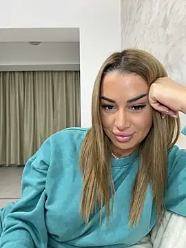 KirstieVegas
