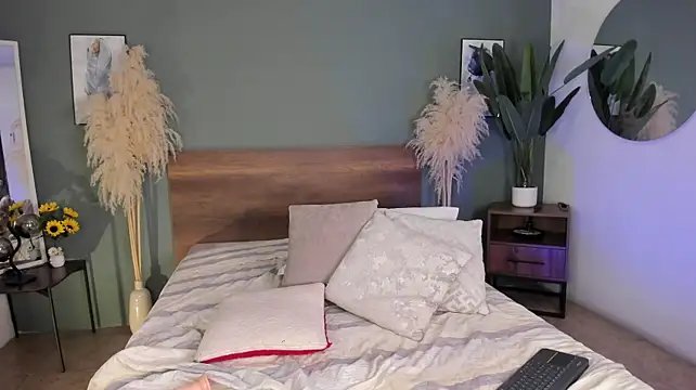 Zoe_Isler webcam