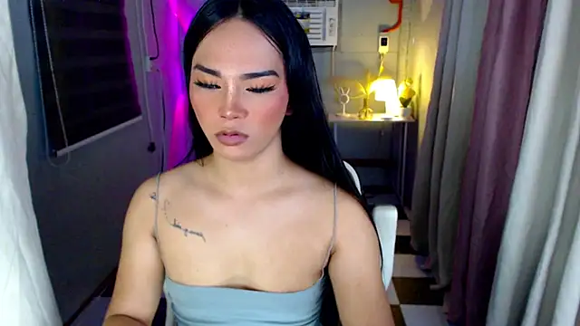 Emilda_Slut webcam
