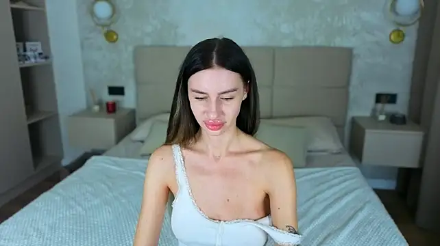 Snow_WhiteeeX