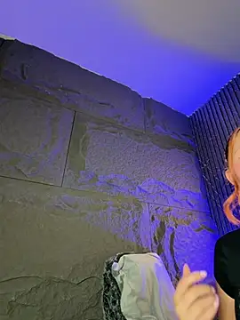 ALYSON_HARPER webcam