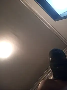 darkskintall