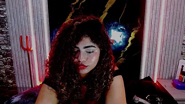 AlanaVelascox webcam