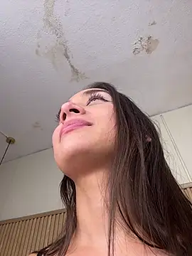 NahimiThompson webcam