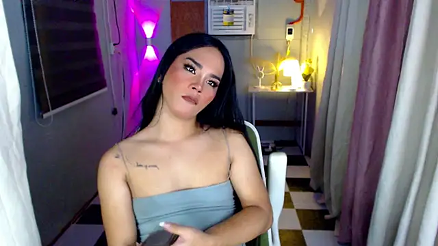 Emilda_Slut webcam