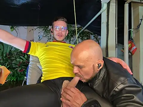 Neil_and_isaac webcam