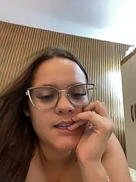 laryssinha 69