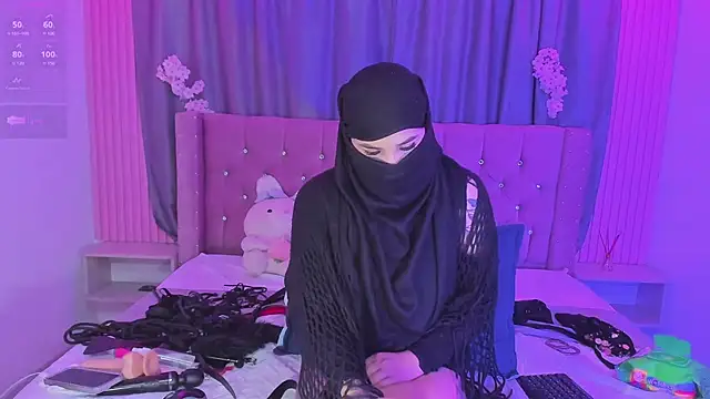 Nayla-Mouna webcam