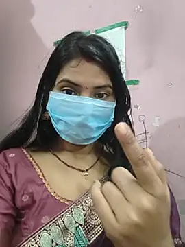 Miss_Aayushi live sex cam
