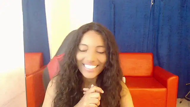 Rubievans22 webcam