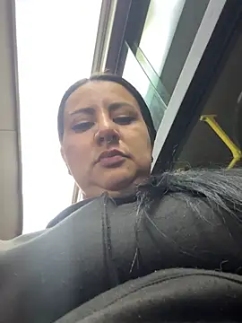 Abril_Luv webcam