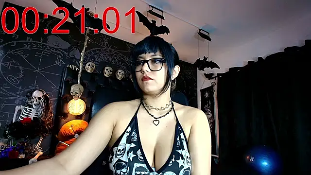 alexhoe_ (F young) - Choose the goal with a poll