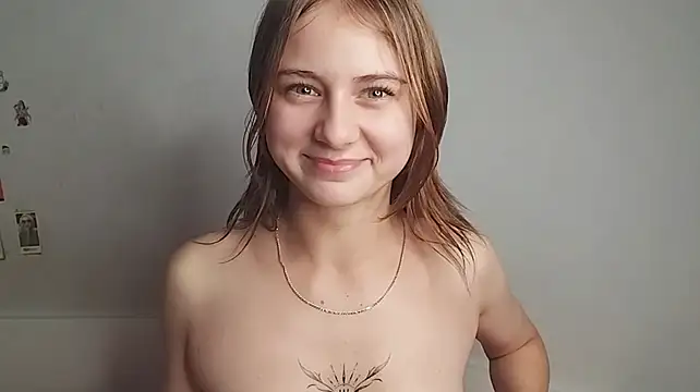 lia_verse webcam