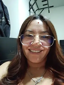 samm_curvy webcam