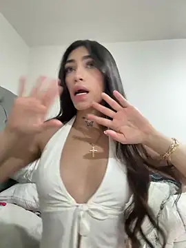 Miniature de la webcam en direct de Bonny_Eva avec #young, #hd et #mobile