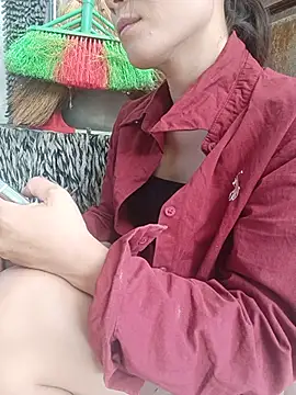 Linda-yiyi webcam