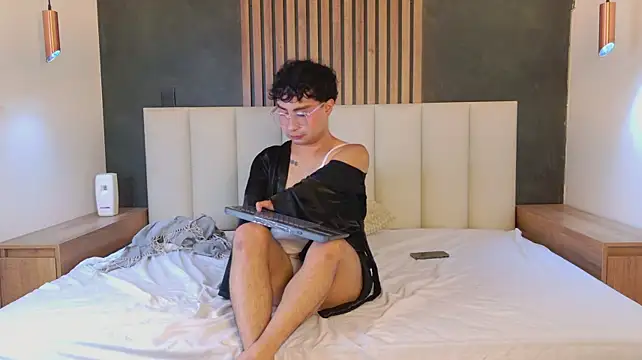 Sam_Velvett