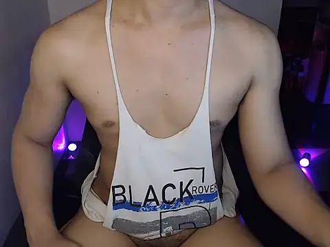 hot_muscle69 (M young) - MAKE THIS MUSCLE GUY CUM MASSIVE!!