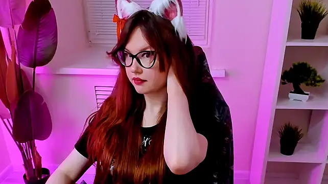 CarolGiggly webcam