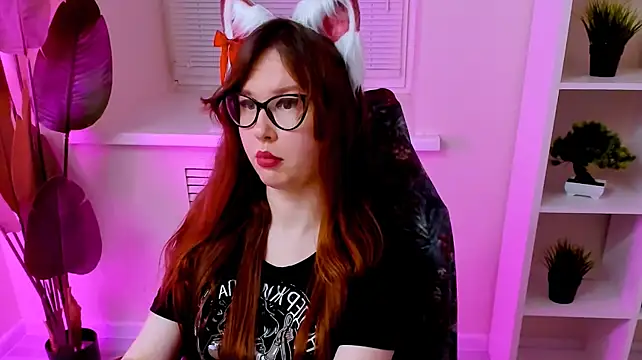 CarolGiggly webcam