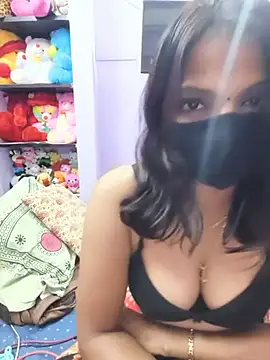 Tamil_Ishu webcam