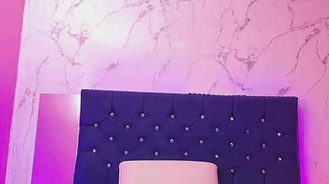 Dakotaa_Johnson webcam