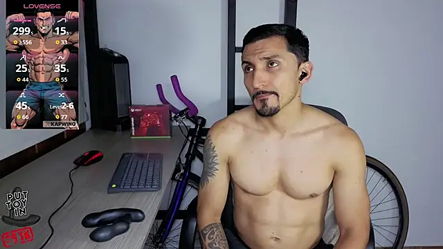 Marck_Muscle webcam