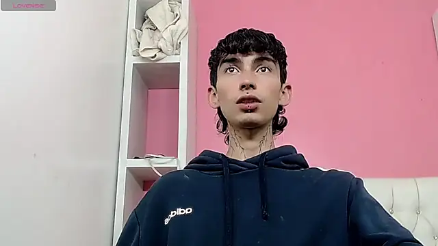 ttimy_x_boy webcam