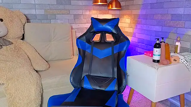 DixyPalmer live cam