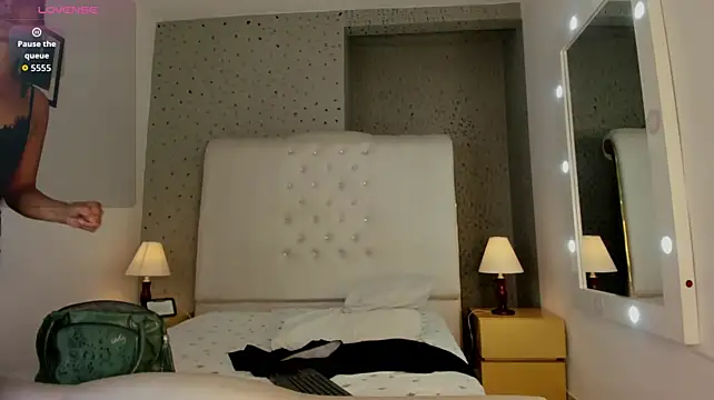 CameliaMilf webcam