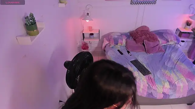 Sharon_Adamss webcam