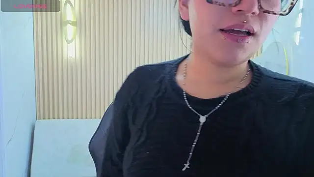 ivyka_monroe_cn webcam