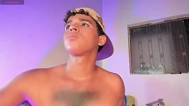 noah_smith02 webcam