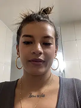sofialurencexxx webcam
