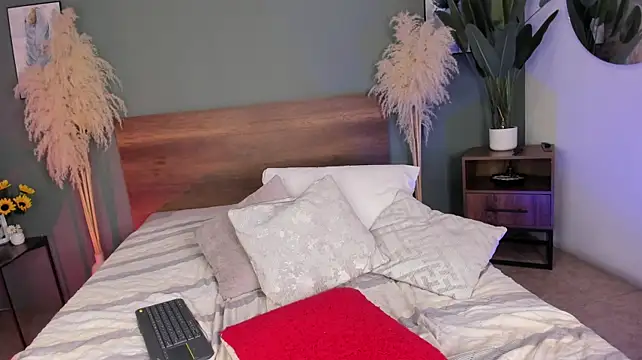 Zoe_Isler webcam